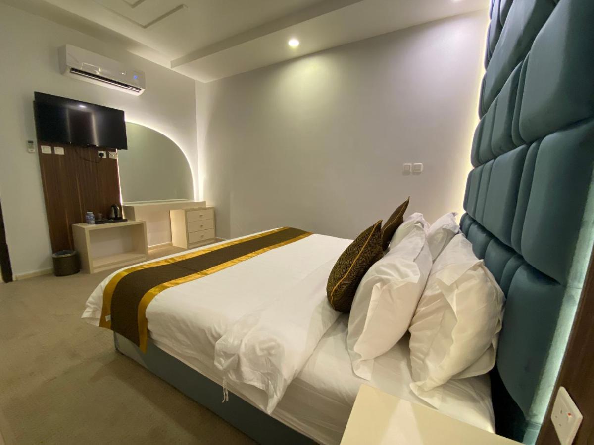 Areen Palace Hotel - Almadina Road Djedda Buitenkant foto